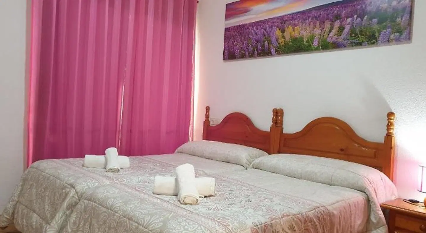 Hostal los Verdiales ROOM_EXAMPLE
