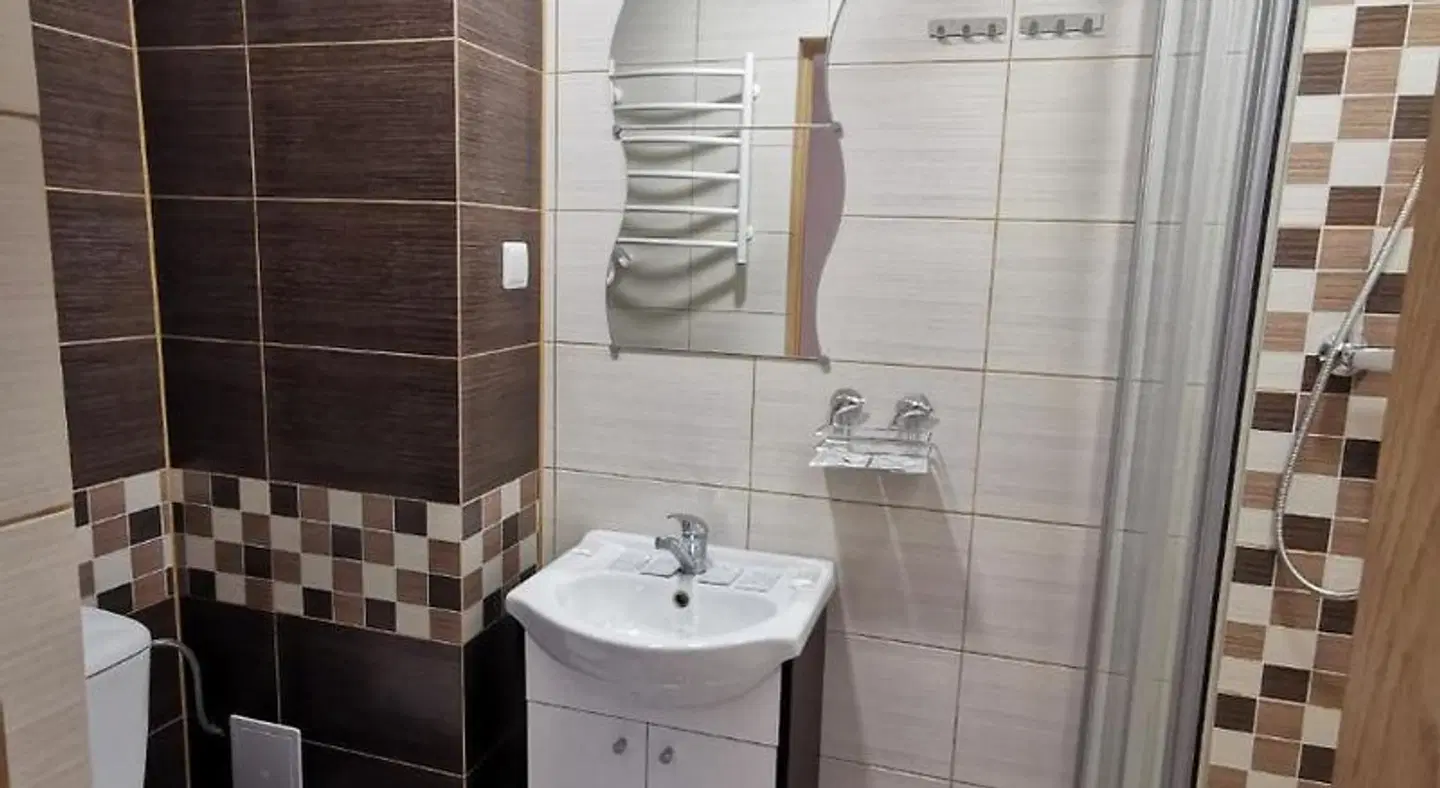 Viesbutis Kelyje Badezimmer