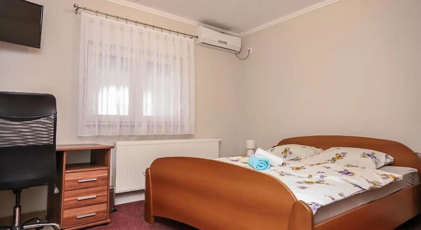 Hotel ZRINSKI ROOM_EXAMPLE