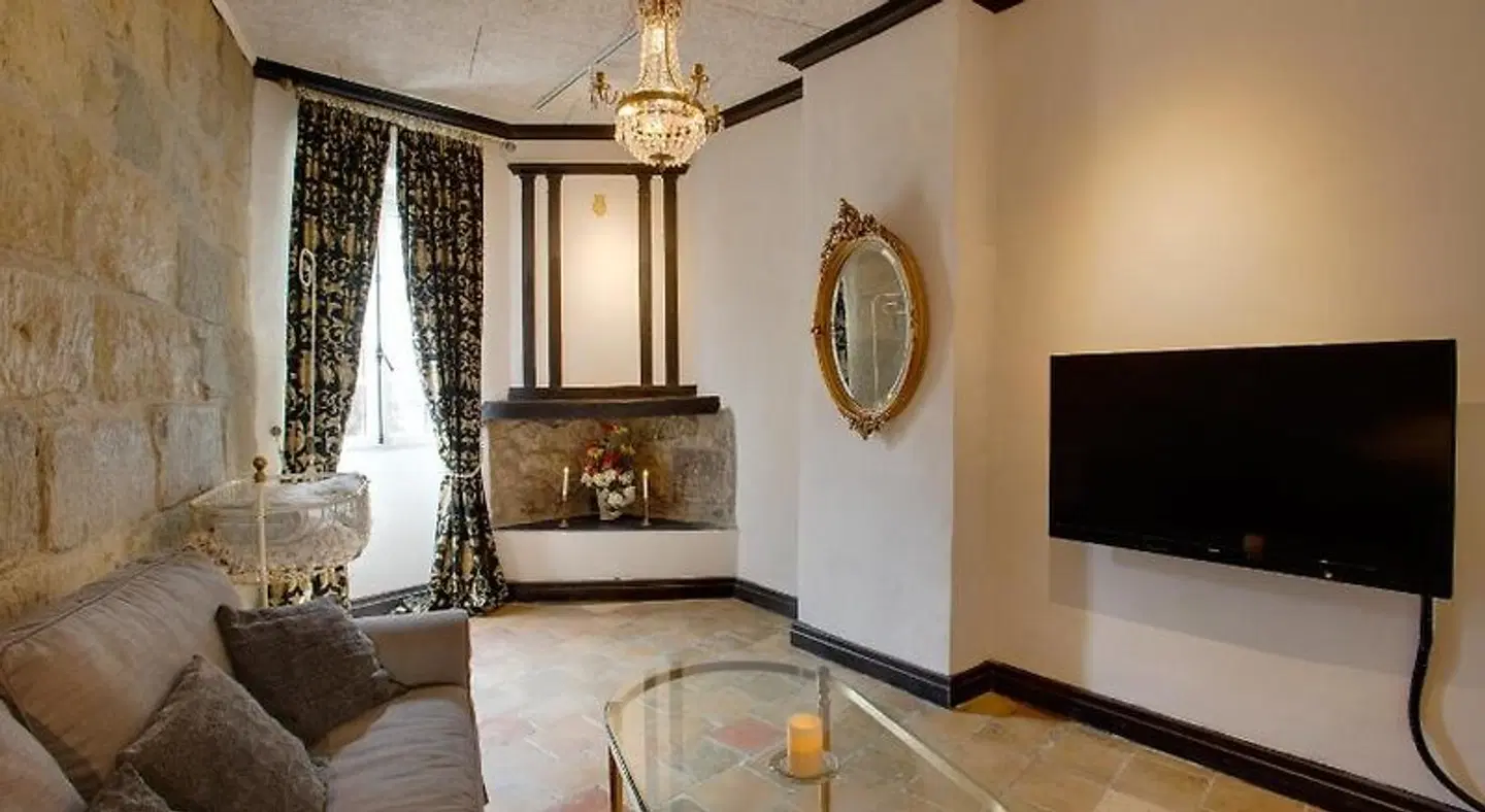 Rue Galilee ROOM_EXAMPLE