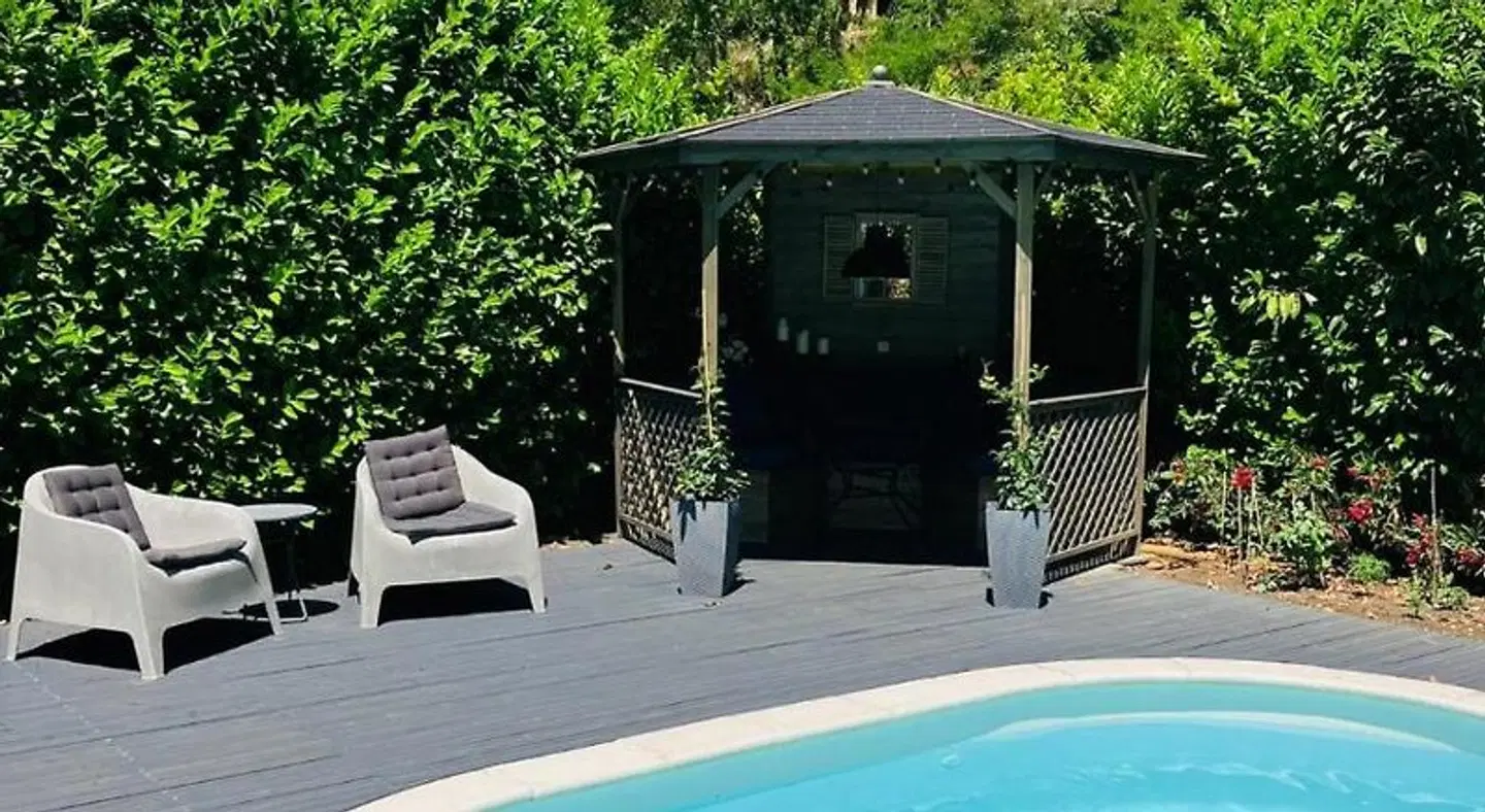 Les Hortensias OUTDOOR_POOL
