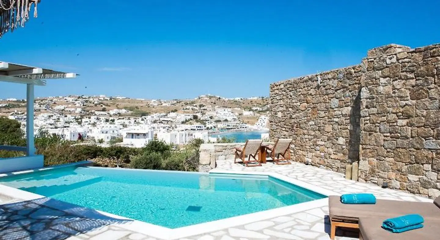 Kostantis Summer Villas and Suites OUTDOOR_POOL