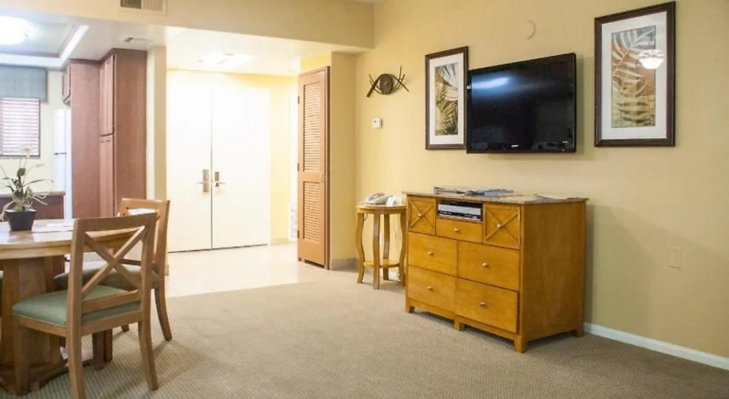 Desert Isle Resort ROOM_EXAMPLE