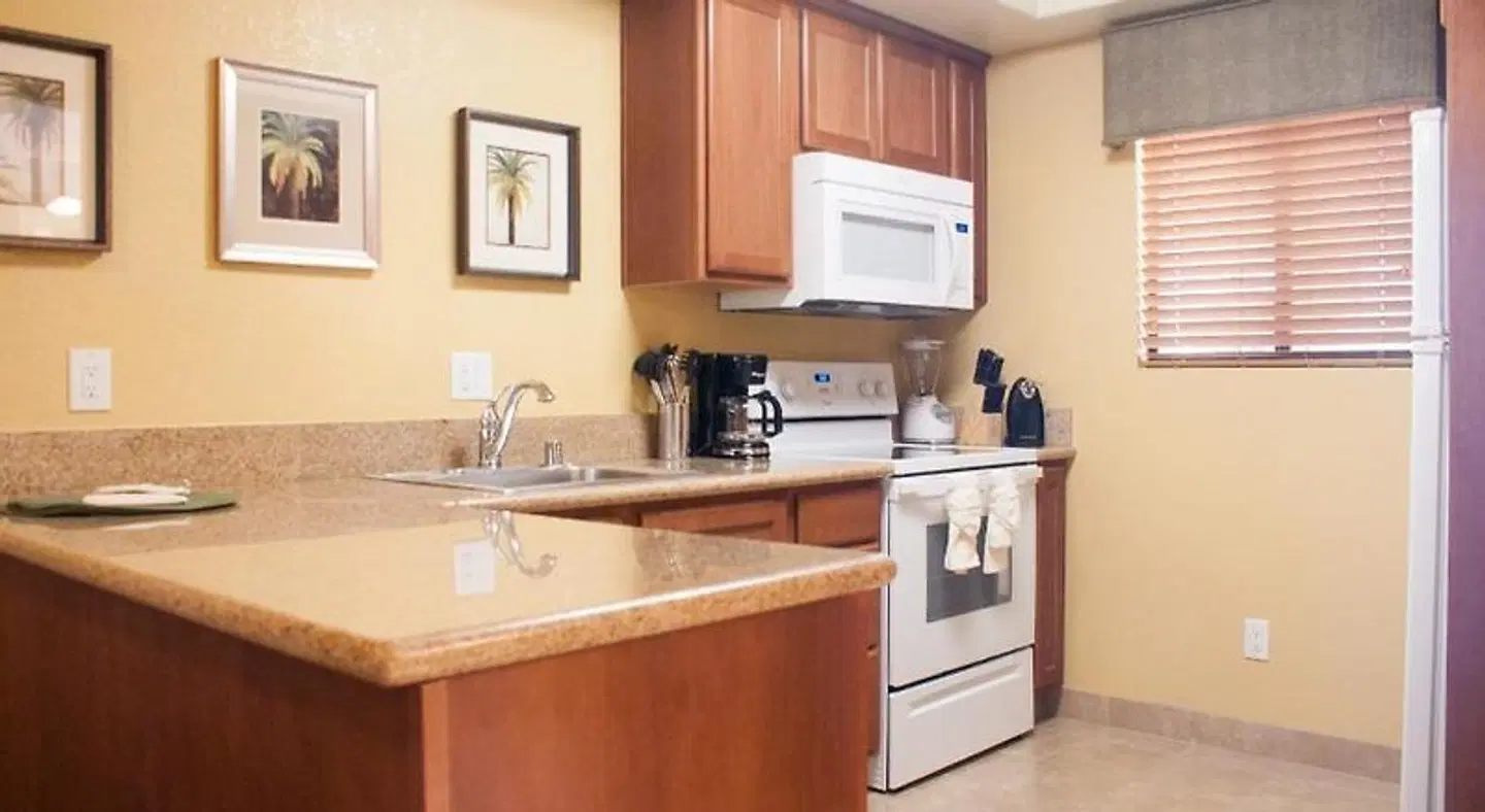 Desert Isle Resort ROOM_EXAMPLE