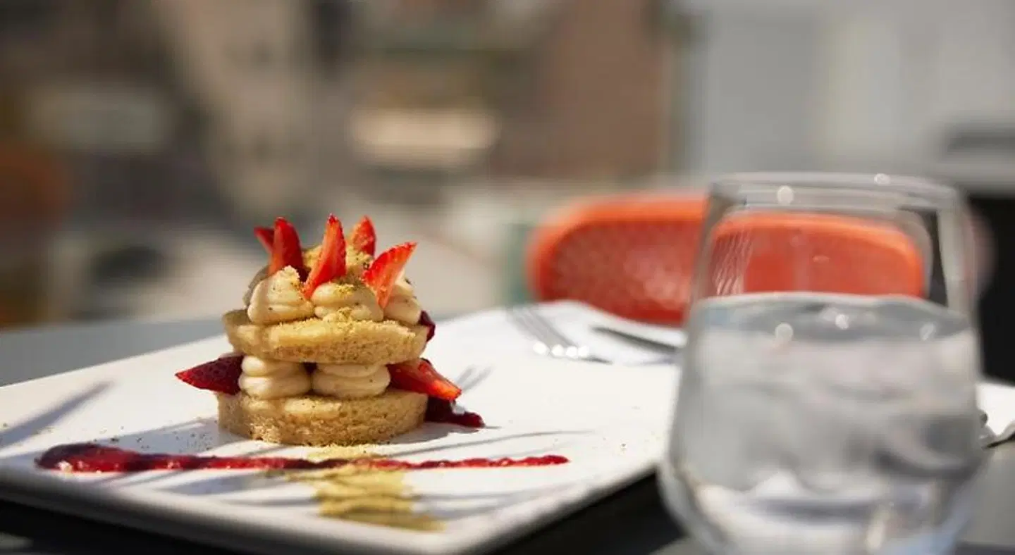 Fresh Hotel Restaurant