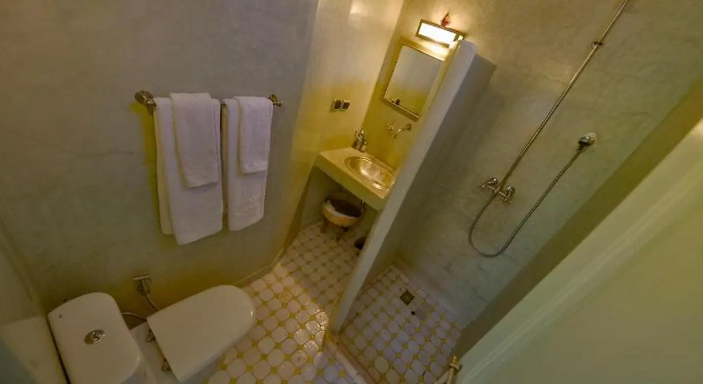Maison d'hôtes Dar Farhana Badezimmer