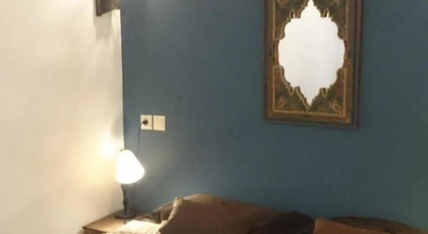 Riad Letchina ROOM_EXAMPLE