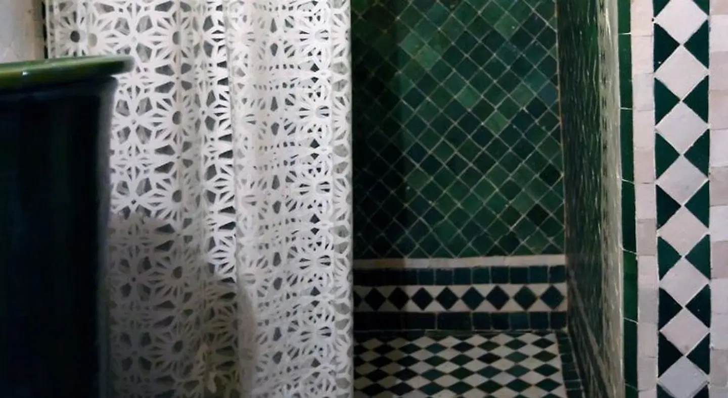 Dar Seffarine Badezimmer