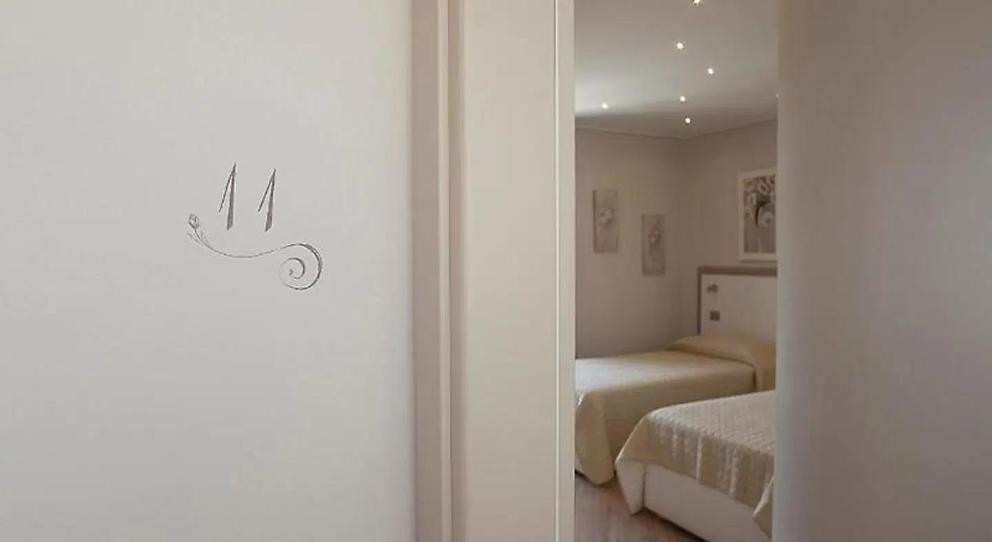 La Rocca ROOM_EXAMPLE