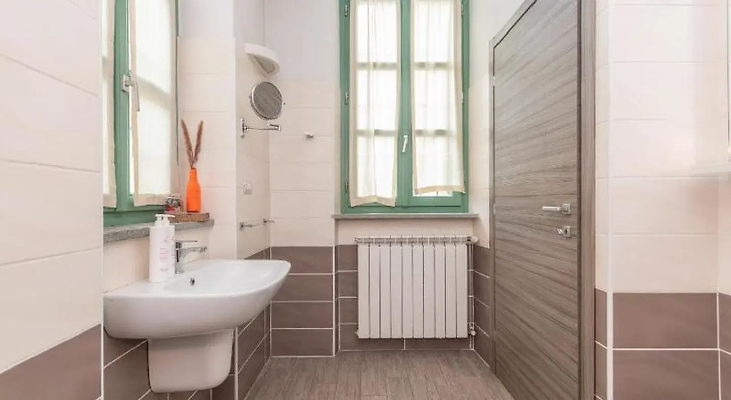 Housing Giulia Badezimmer