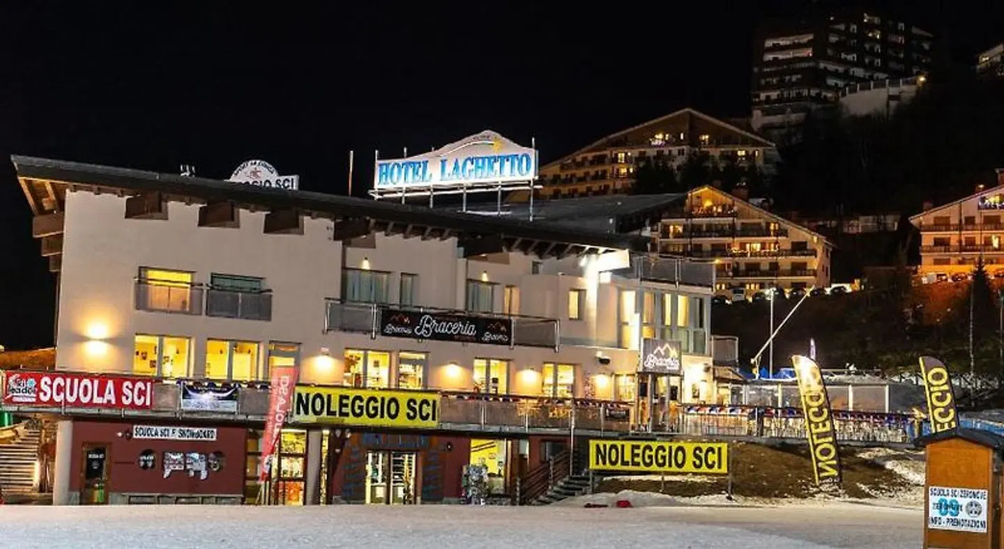 Hotel Laghetto EXTERIOR
