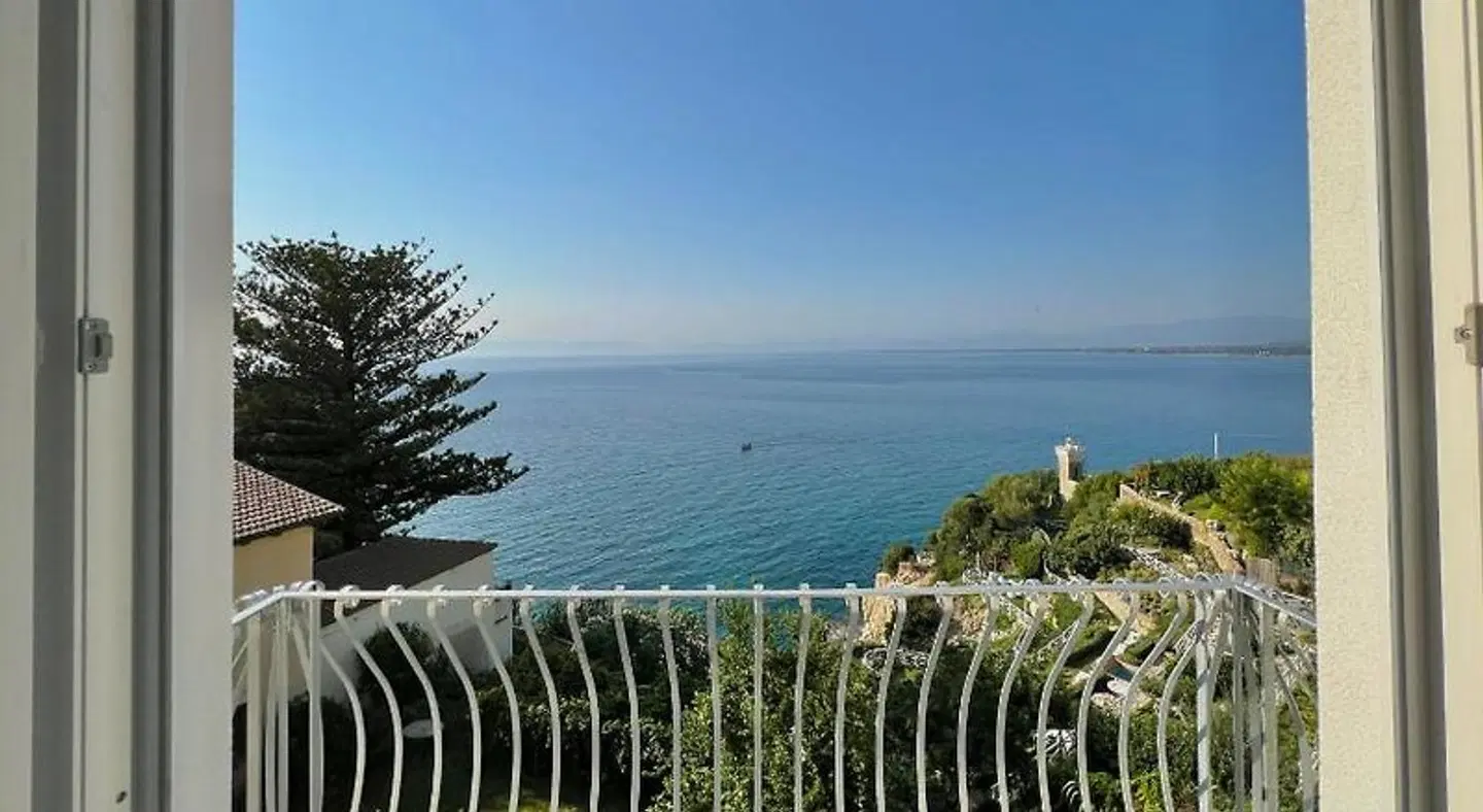 Domus Indomita Apartments Terrasse