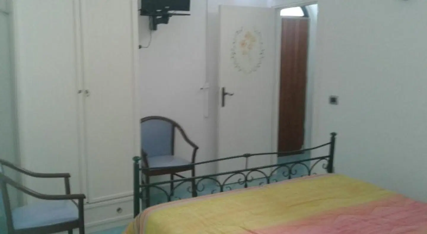 Villa Casola B&B ROOM_EXAMPLE