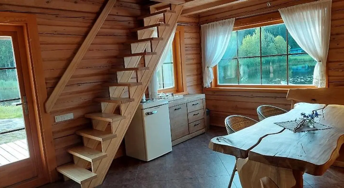 Roksala ROOM_EXAMPLE