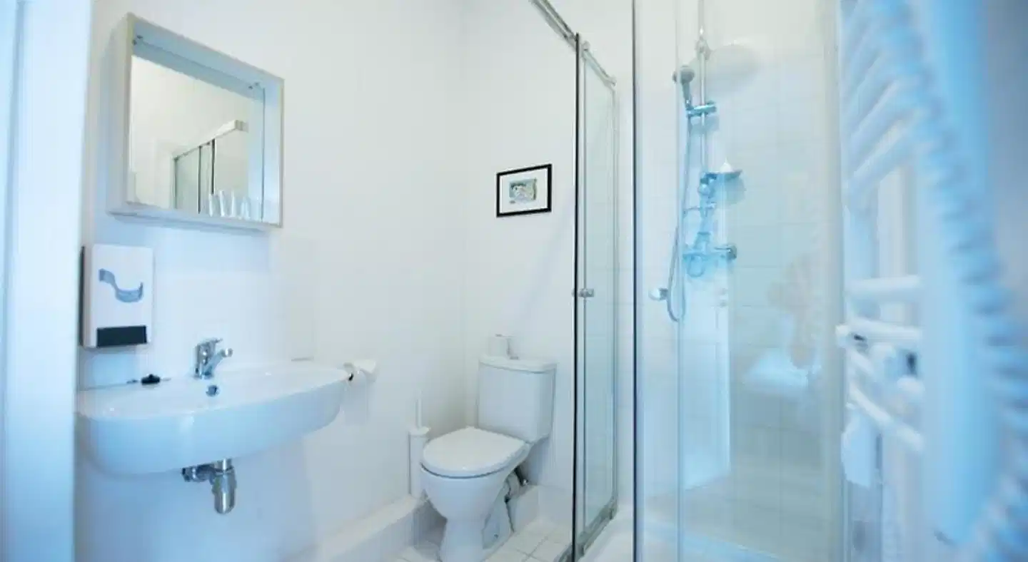 Bookinn B&B Badezimmer