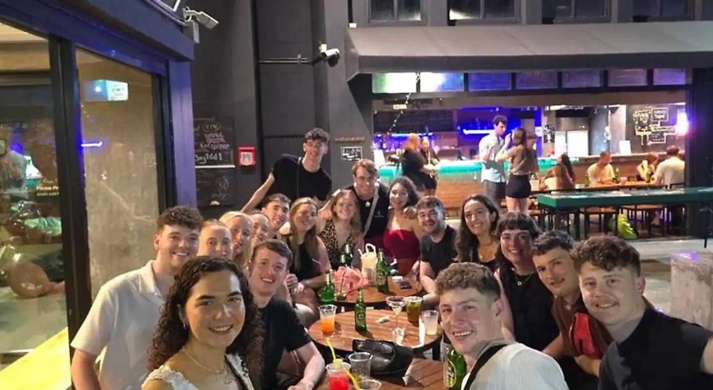 BED STATION Hostel Khaosan Personen