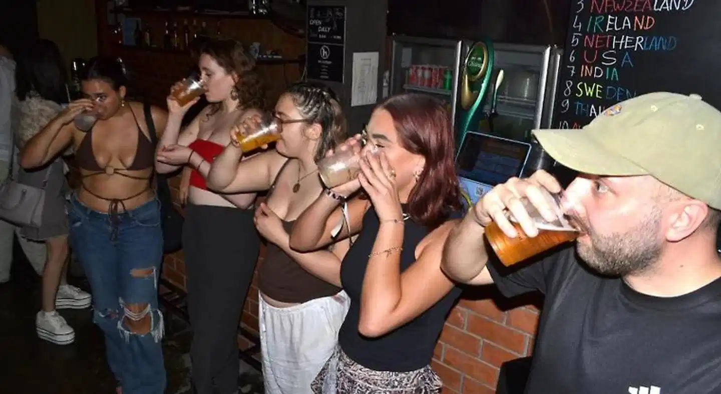 BED STATION Hostel Khaosan Personen