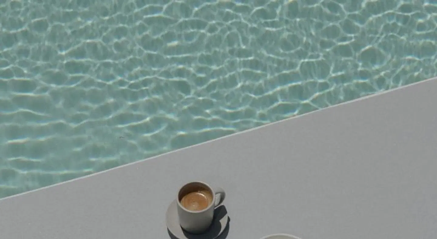 Mykonos Supreme Comfort Suites Tiere
