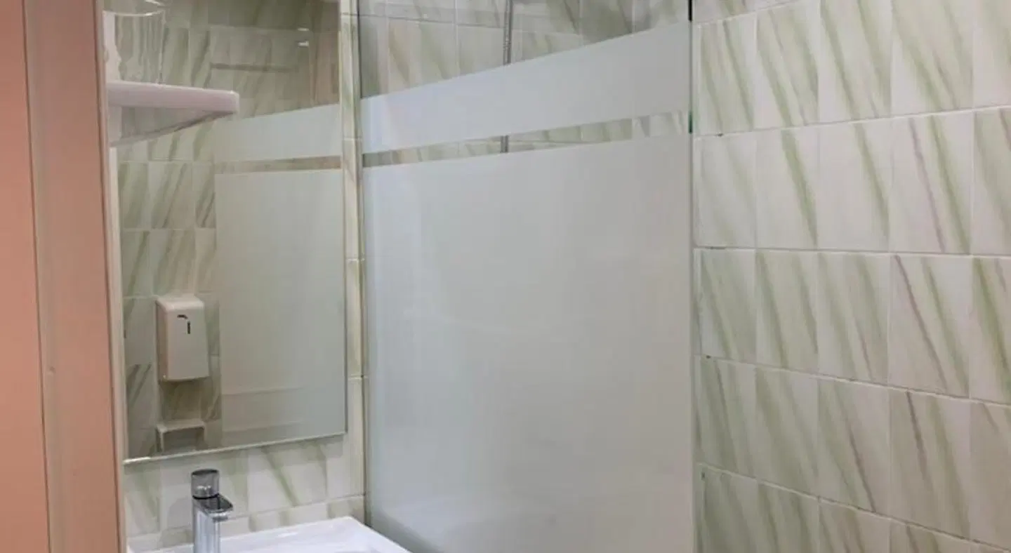 Hostal San Fernando Badezimmer