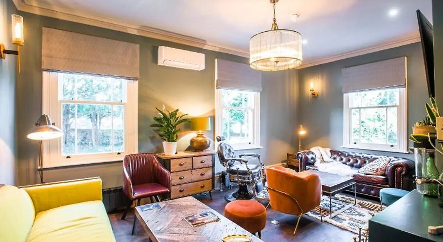 Duxford Lodge LOUNGE_LOBBY