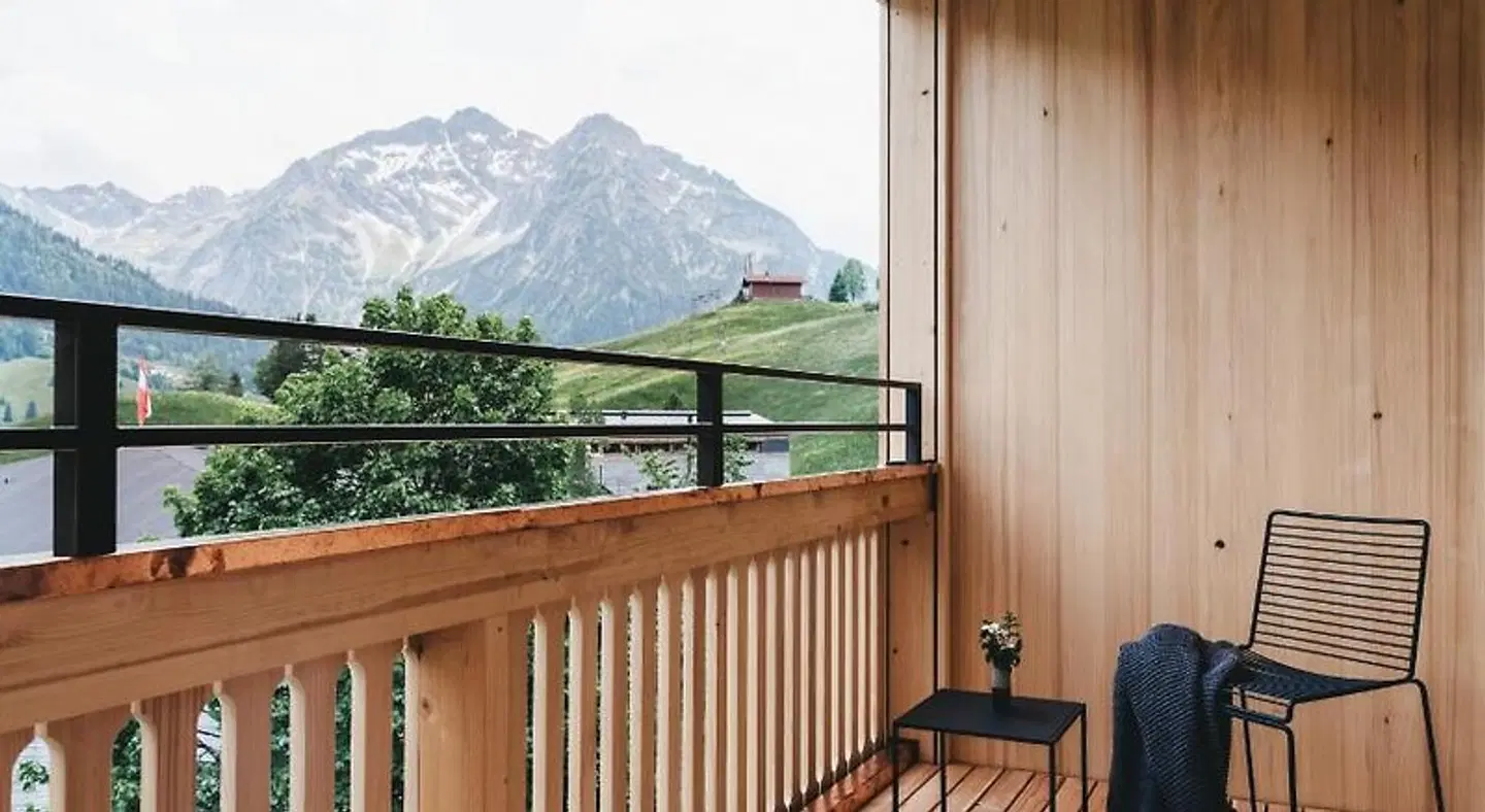 Chesa Valisa Terrasse