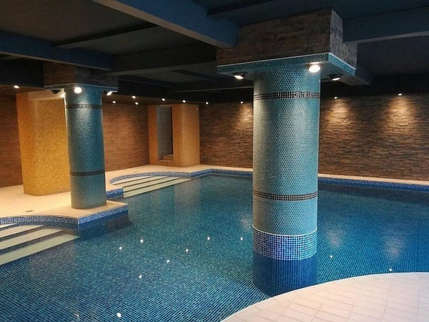 Cumberland Hotel HEALTH_BEAUTY
