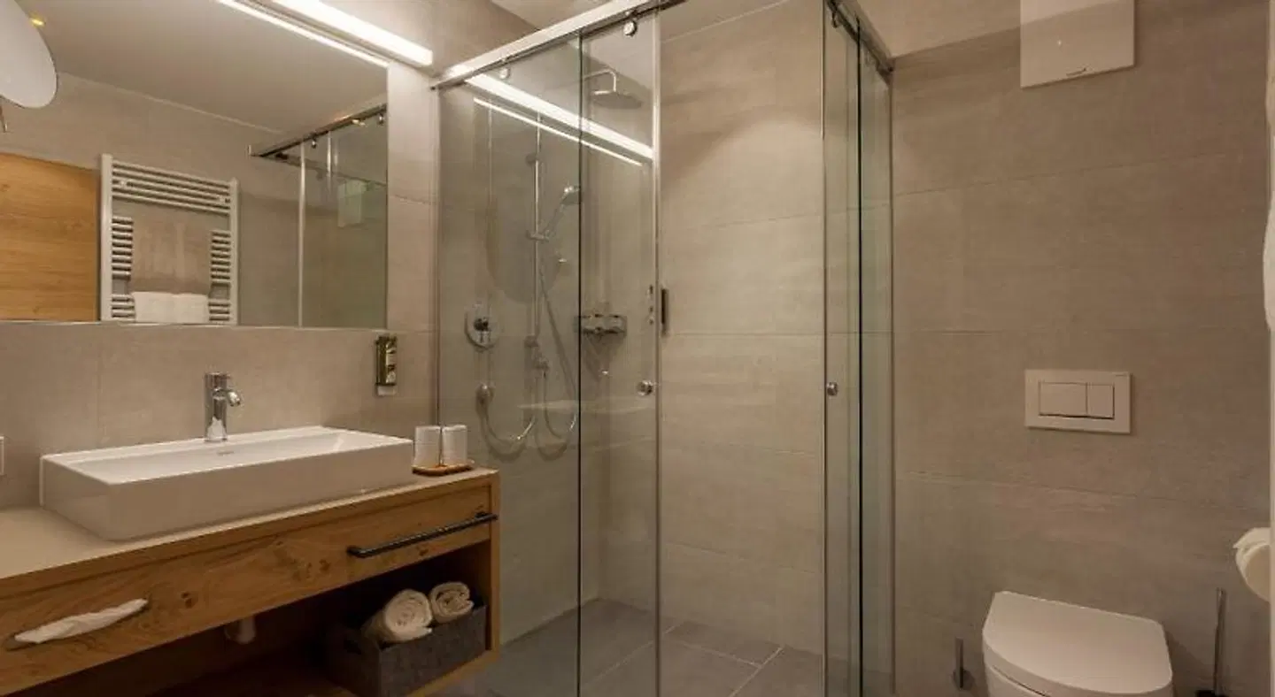 Apart-Hotel Dreisonnenhof Badezimmer