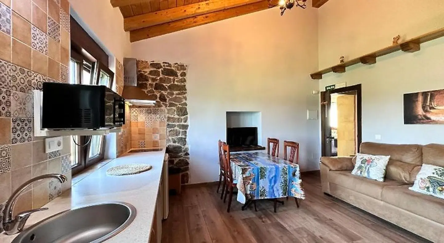 Apartamentos Rurales Sobremazas ROOM_EXAMPLE