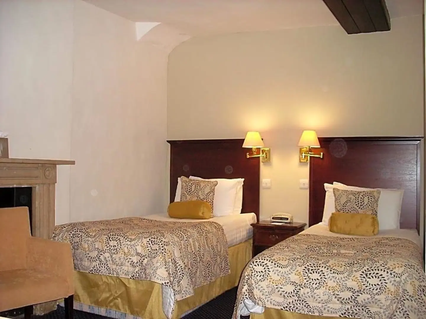Sleeping Bear Hotels Dorchester ROOM_EXAMPLE