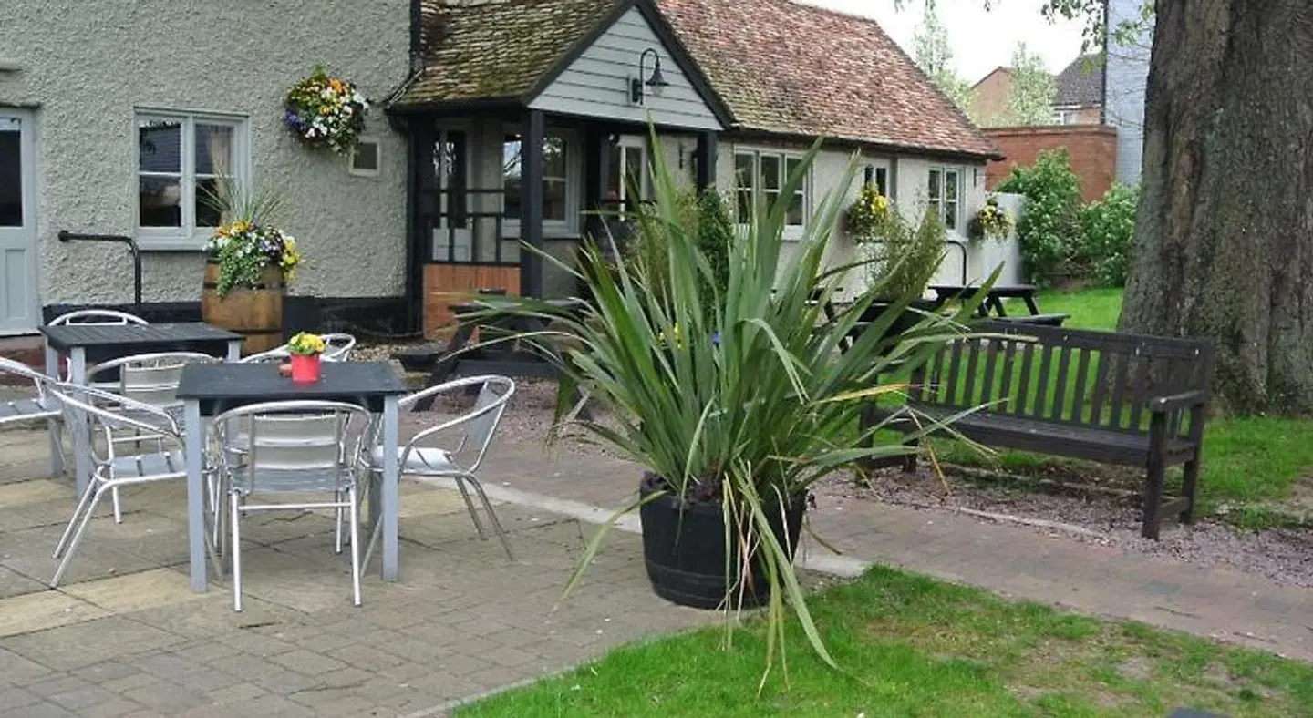 The Crown Pub, Dining & Rooms Garten