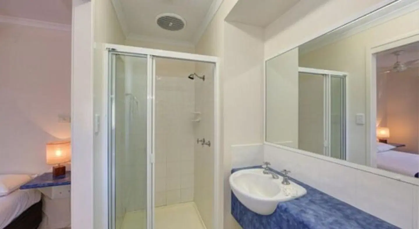 Discovery Parks - Coolwaters, Yeppoon Badezimmer