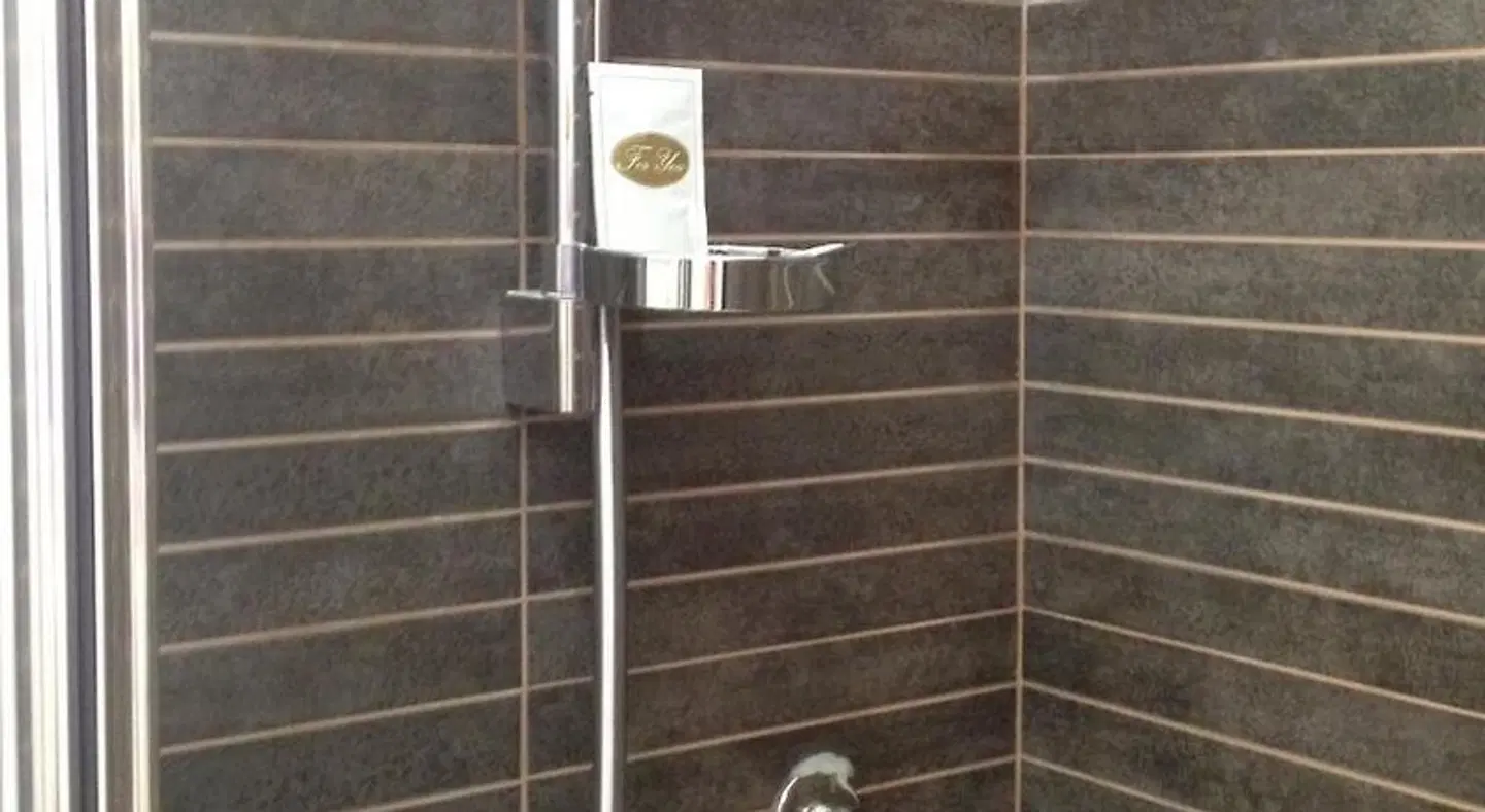 Le Ghiacciaie Badezimmer