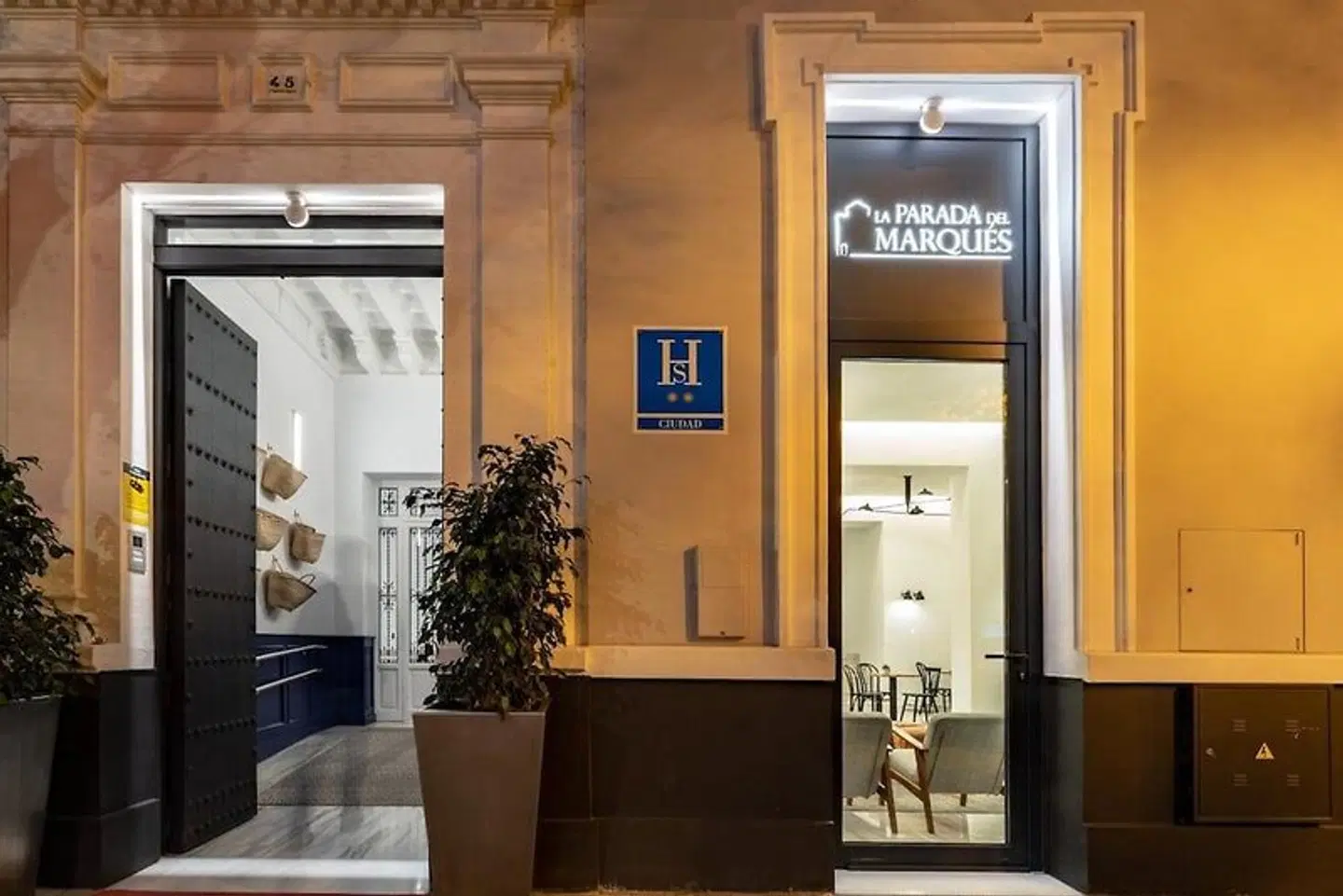 Boutique Hotel Uma Suites Parada Del Marqués LOUNGE_LOBBY