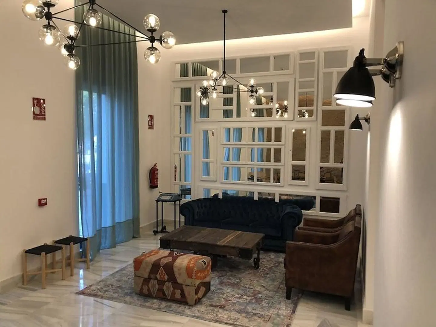 Boutique Hotel Uma Suites Parada Del Marqués LOUNGE_LOBBY