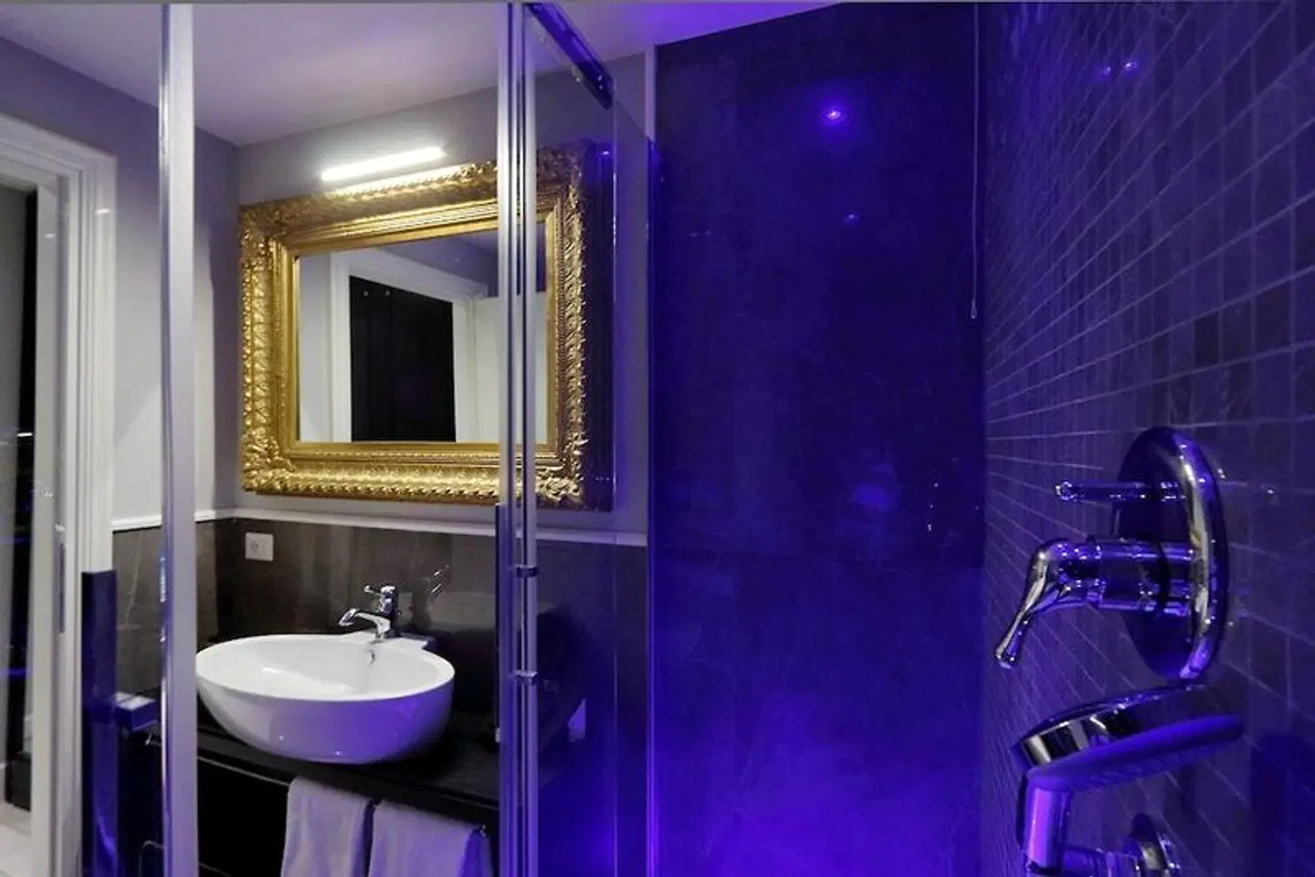 Sistina Twentythree luxury rooms Badezimmer