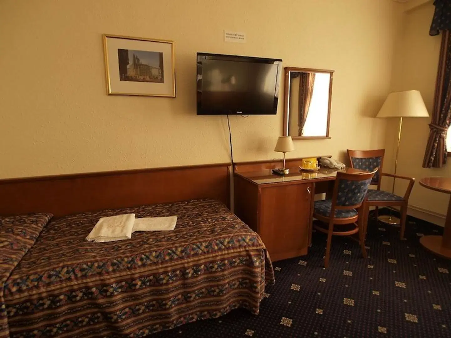 Arbes ROOM_EXAMPLE