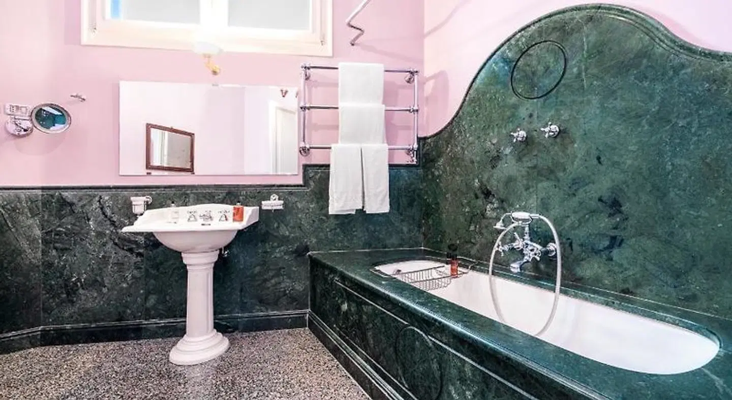Locarno Badezimmer