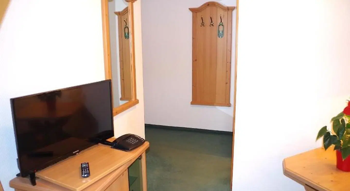 Hotel Alttolkewitzer Hof Dresden ROOM_EXAMPLE