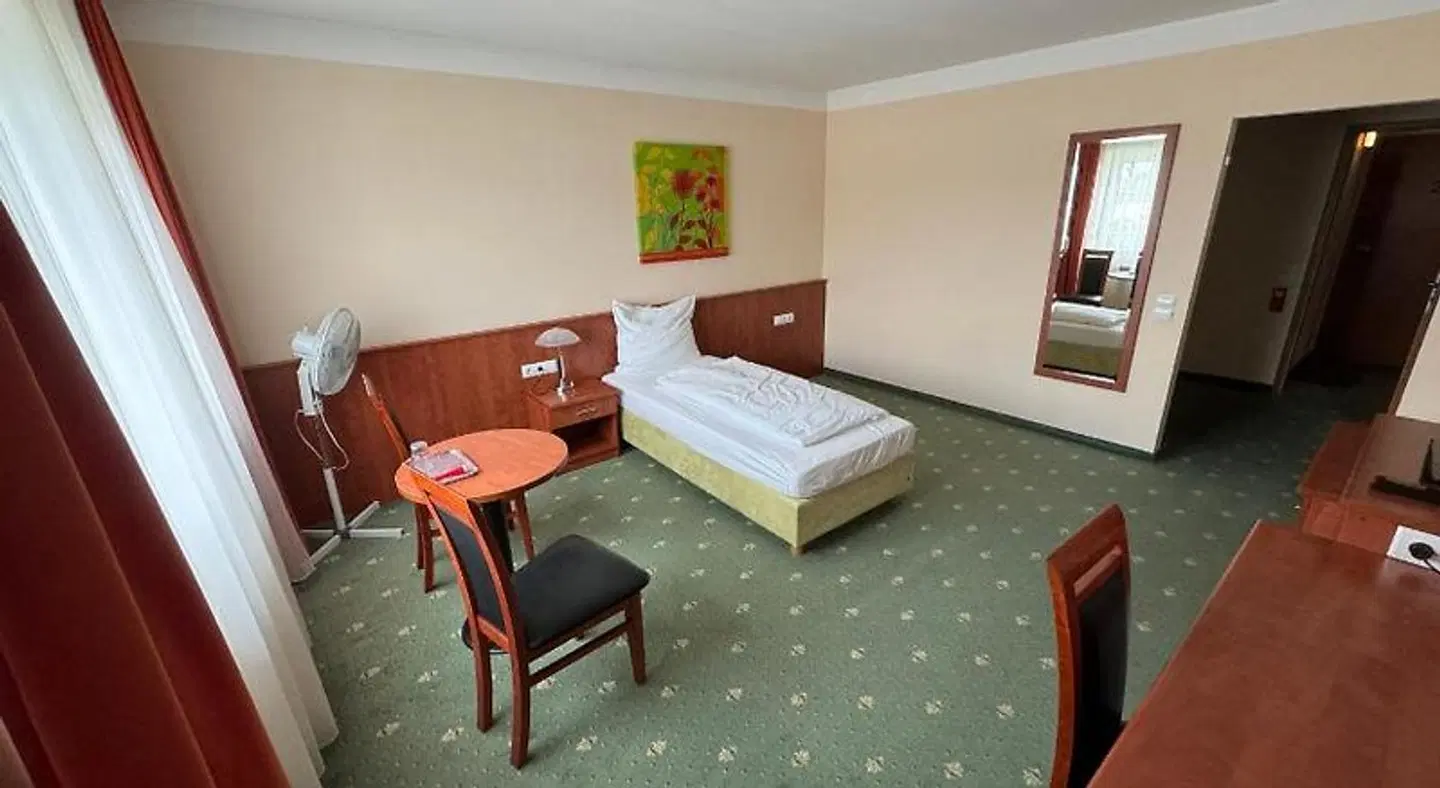 Hotel Breitenlee ROOM_EXAMPLE