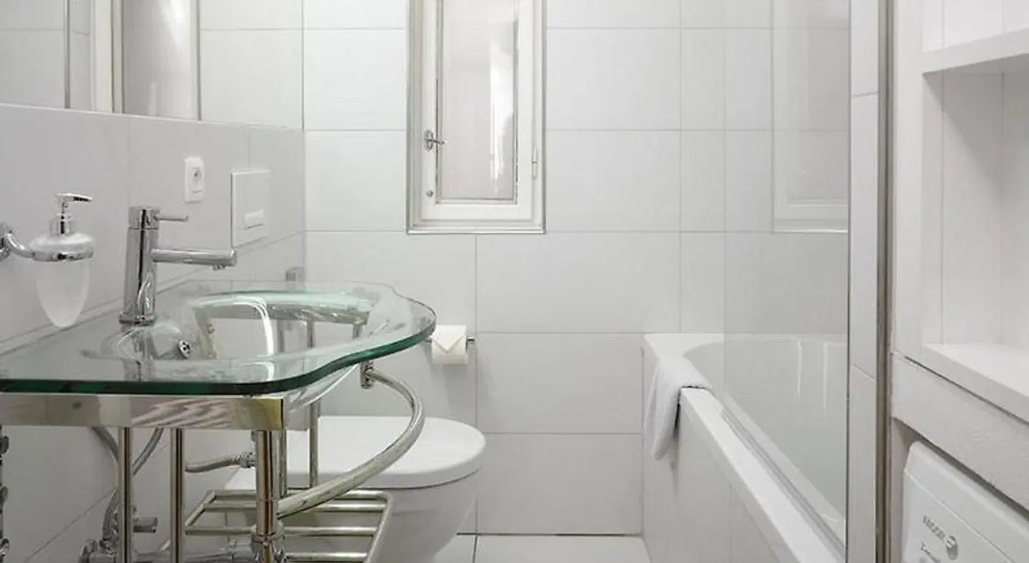 Hole'kova Apartments Badezimmer