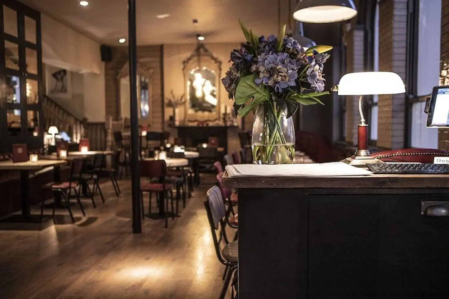 The Hayden Pub & Rooms Bar