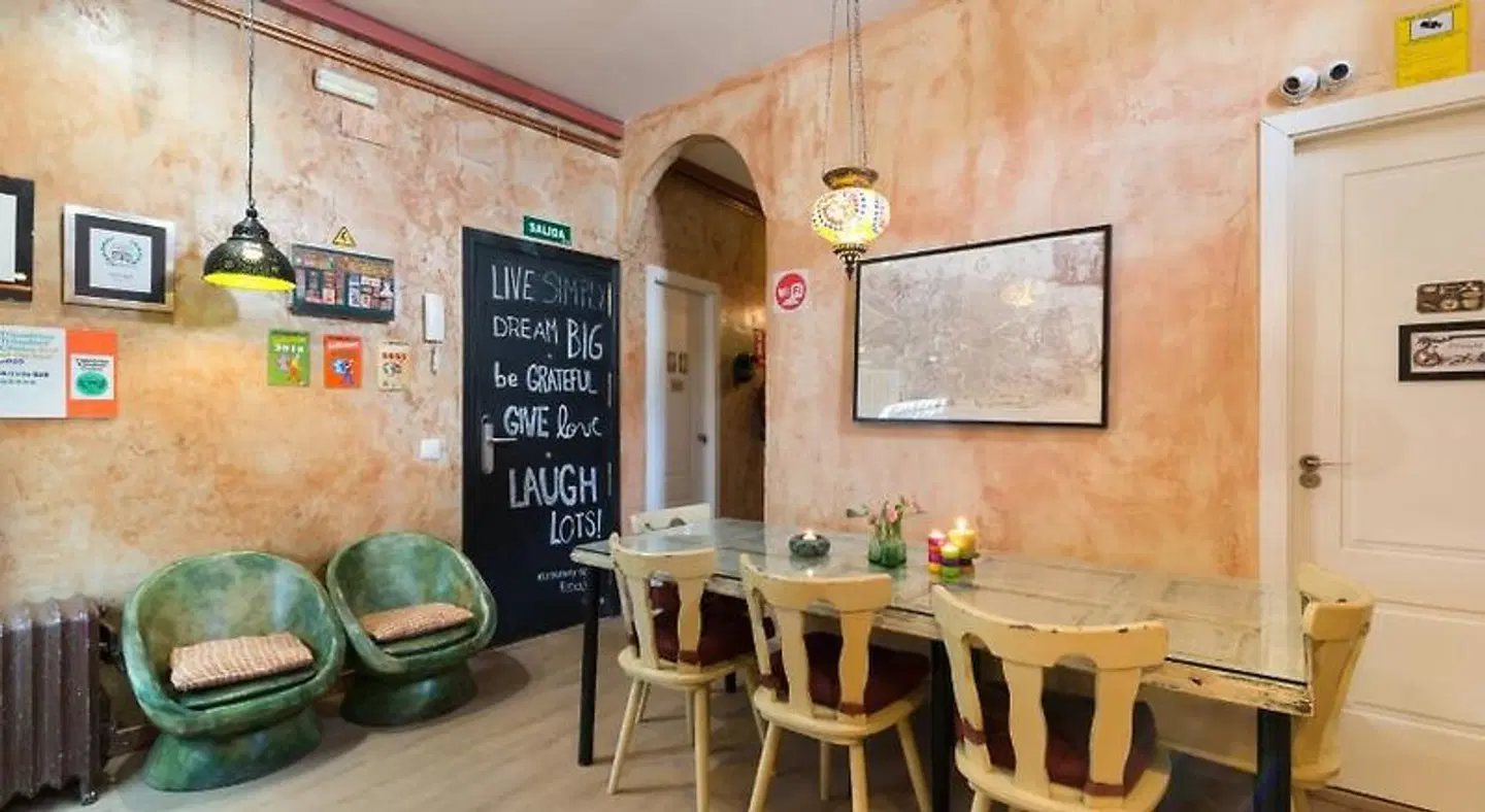 Artistic B&B Restaurant