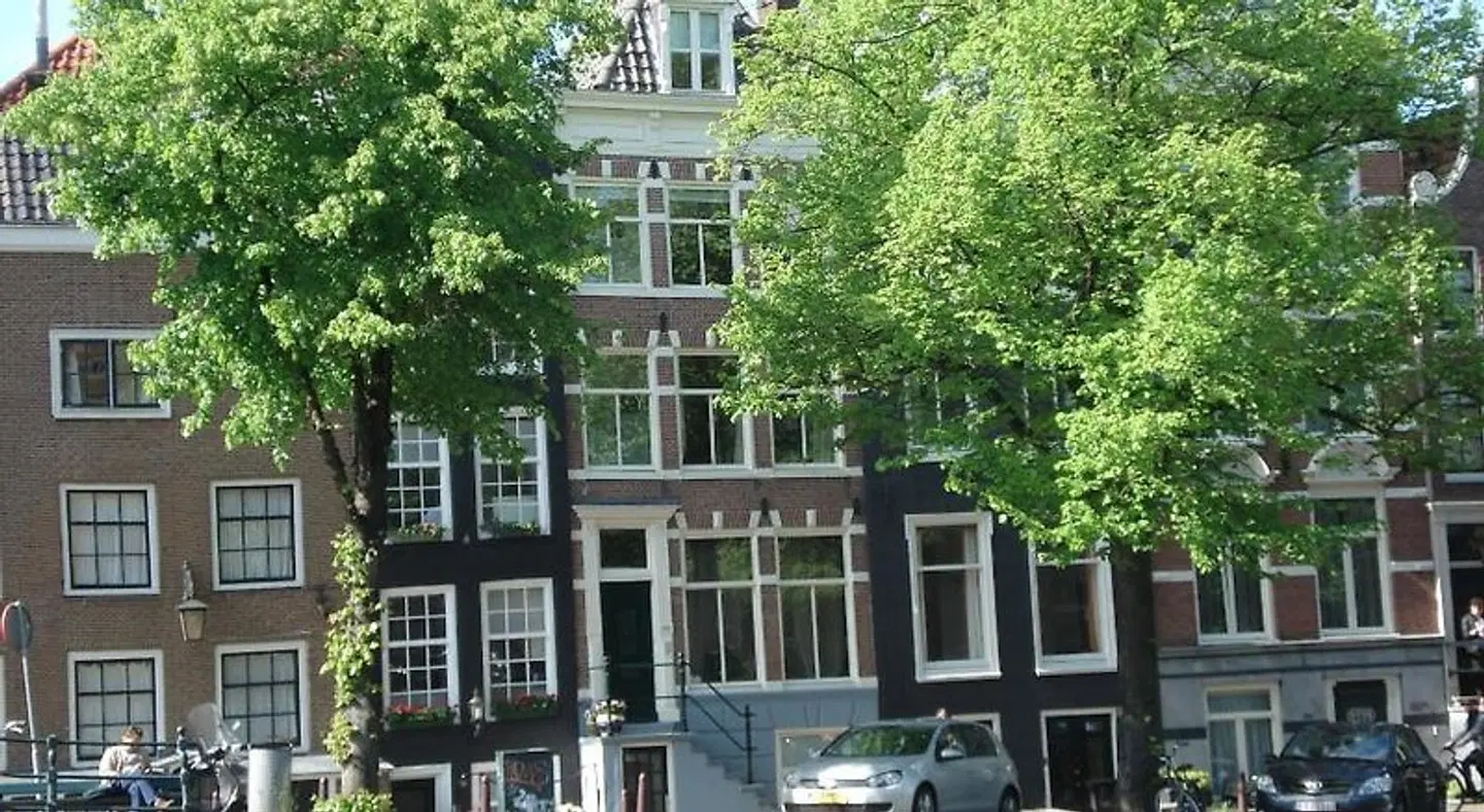 The Blue Stairs EXTERIOR