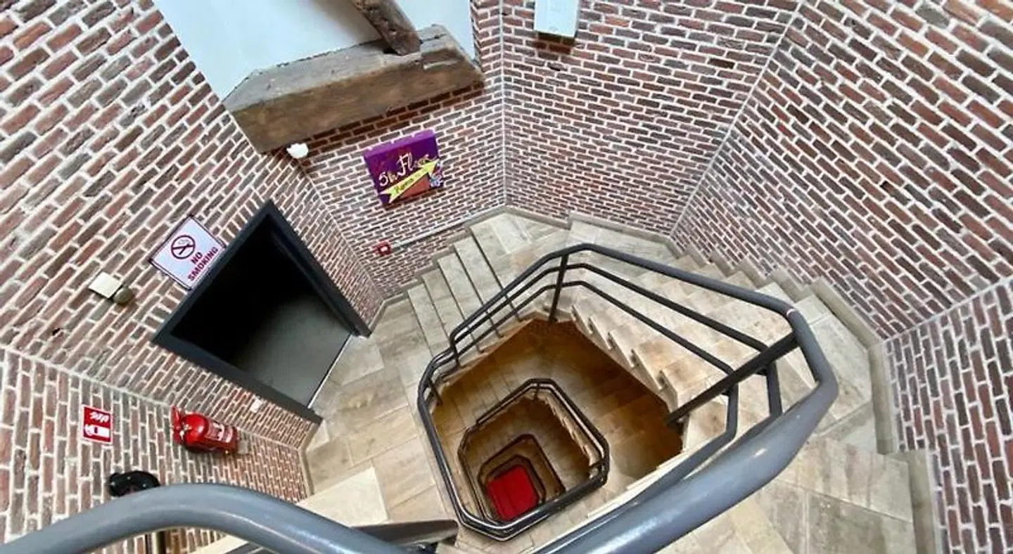 Antwerp City Hostel Terrasse