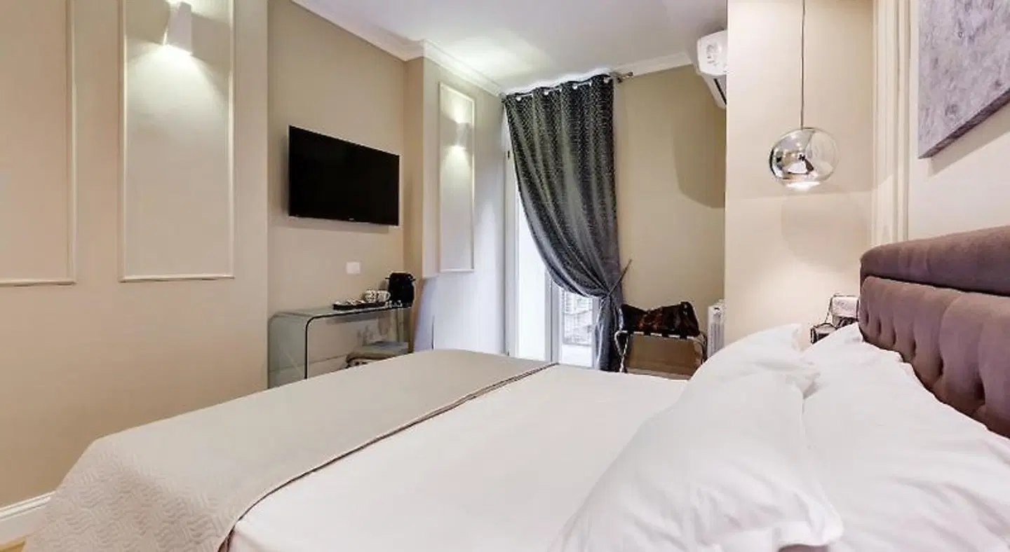 Mellini Palace Suites ROOM_EXAMPLE
