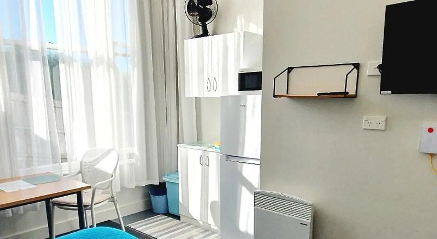 Extended Stay City Hostel ROOM_EXAMPLE