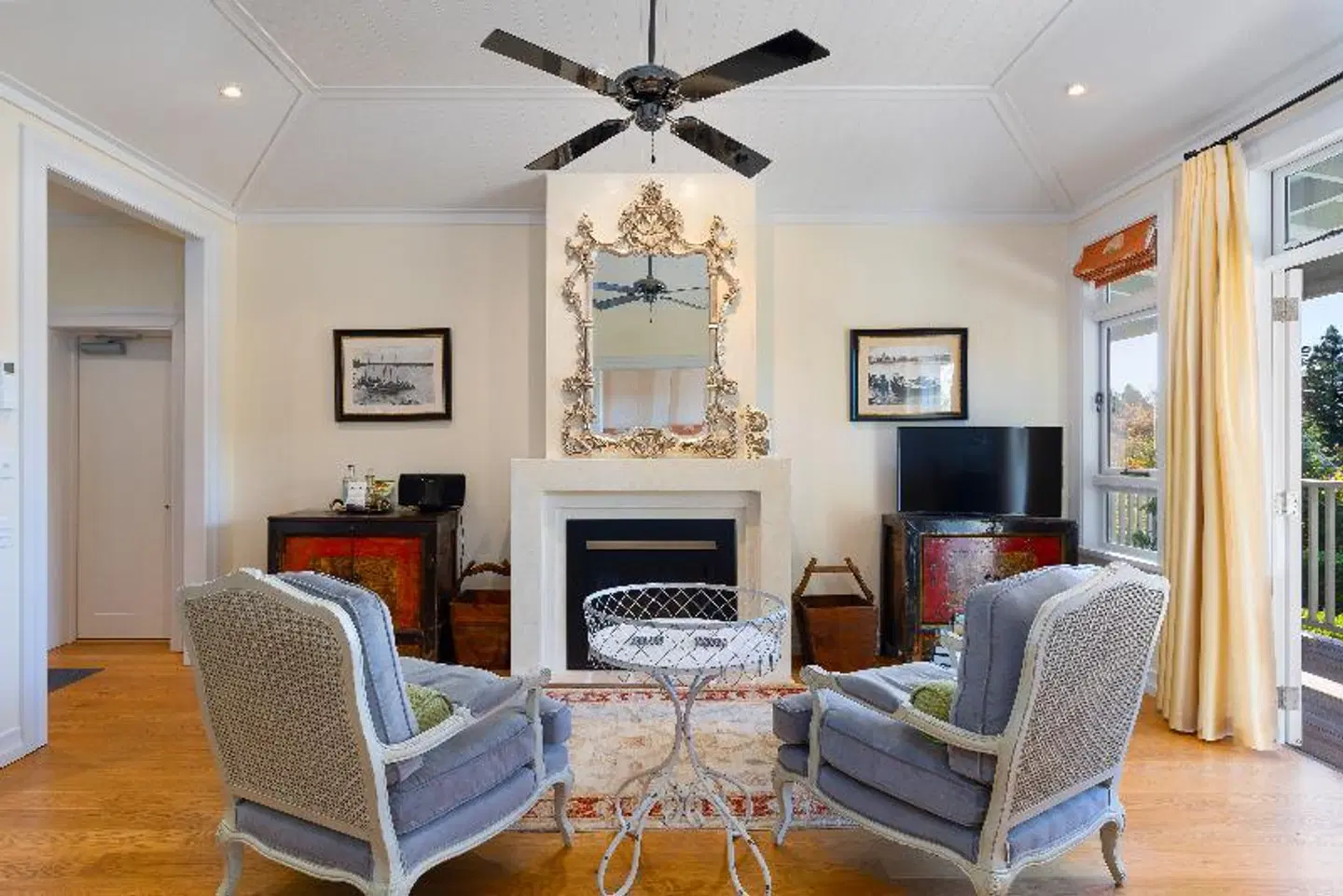 Pihopa Retreat LOUNGE_LOBBY