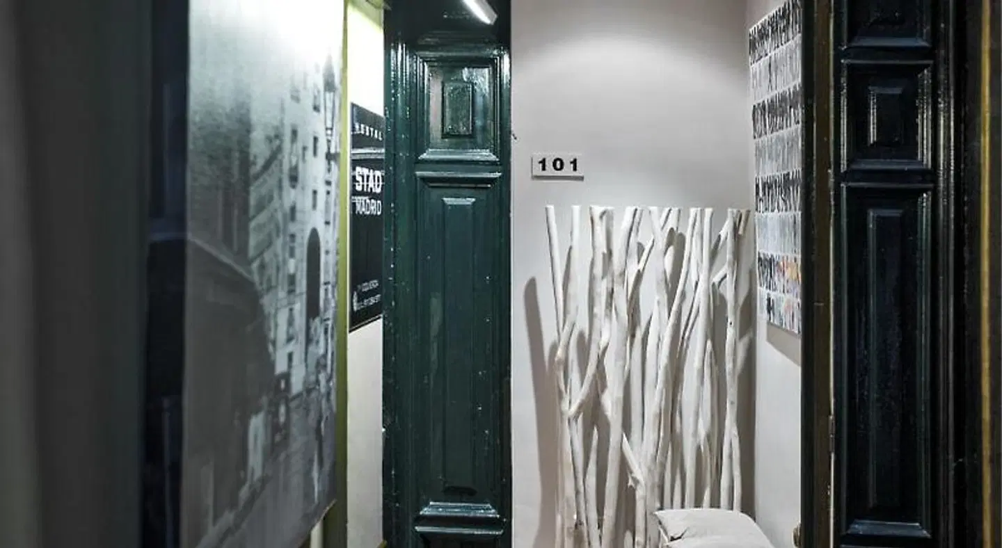 THC Gran Via Hostel Badezimmer