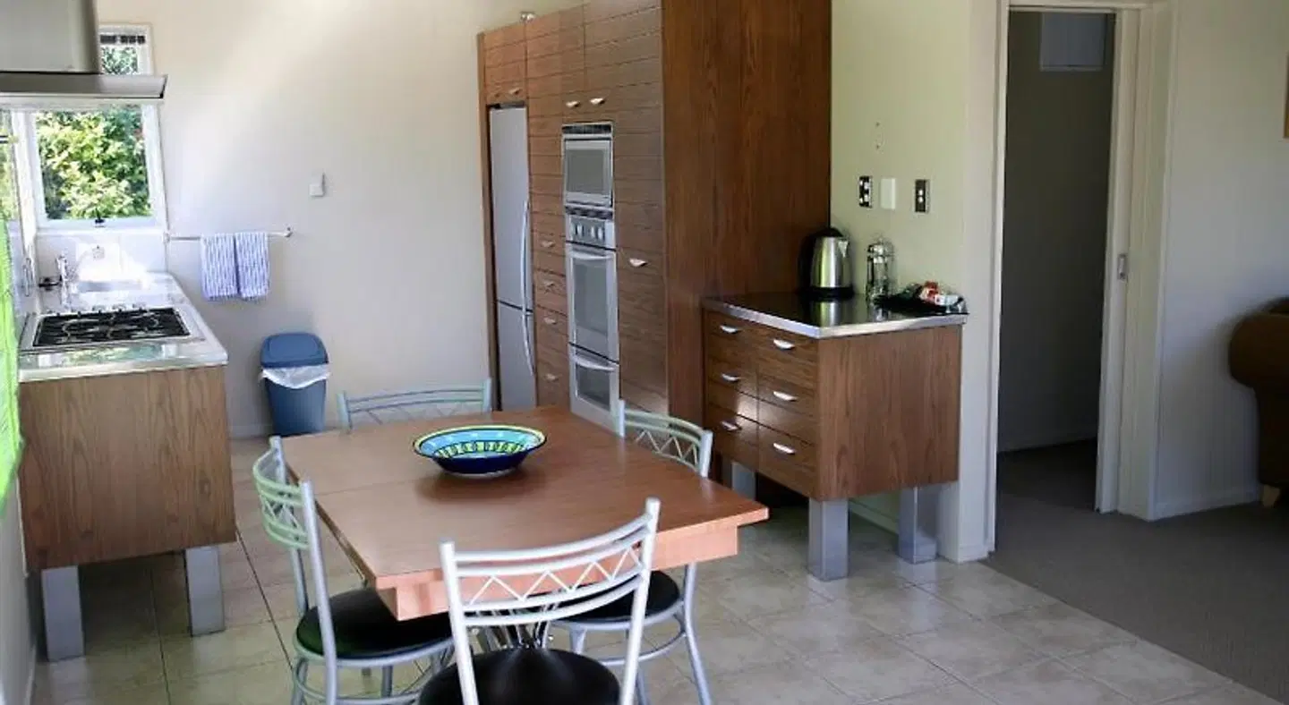Edgewater Motel ROOM_EXAMPLE