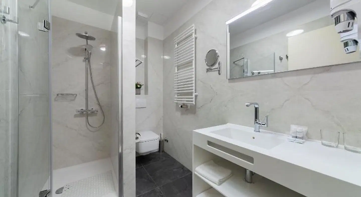 Hotel Park 45 Badezimmer